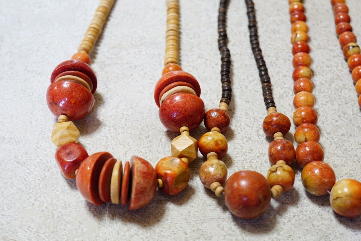 B2131 mountain .. pendant necklace Vintage accessory large amount set together . summarize set sale coral coral ornament 