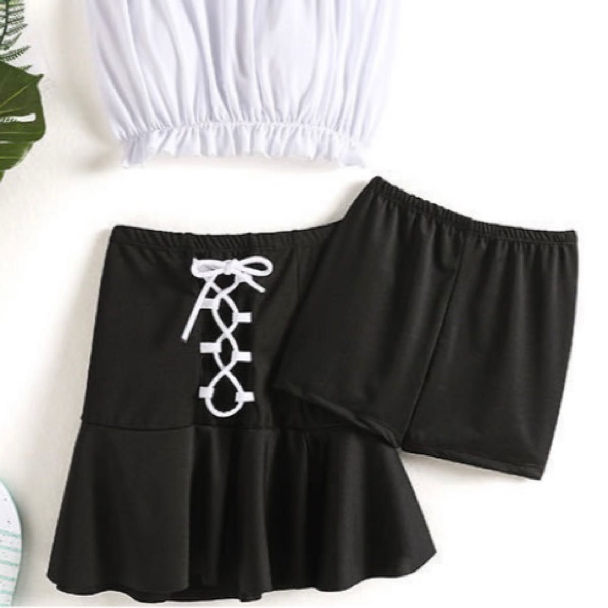 レディース タンキニ 水着 3点セット ビキニ 体型カバー フリル ビスチェ 韓国 スカート パンツ 可愛い プール M 白黒 