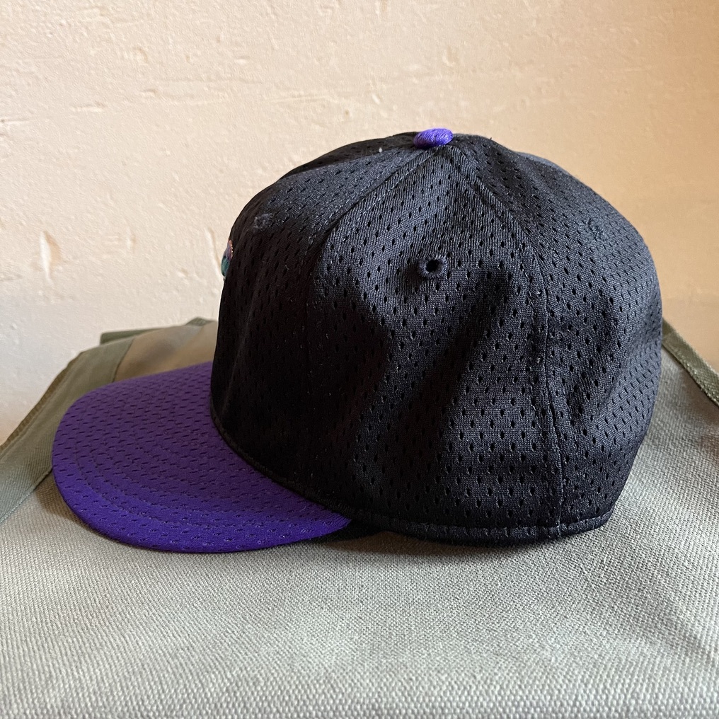 NEW ERA ニューエラ MLB アリゾナダイヤモンドバックス 帽子 チームロゴ刺繍キャップ L-XLサイズ 旧ロゴ 旧タグ USA製 メッシュ素材_画像4