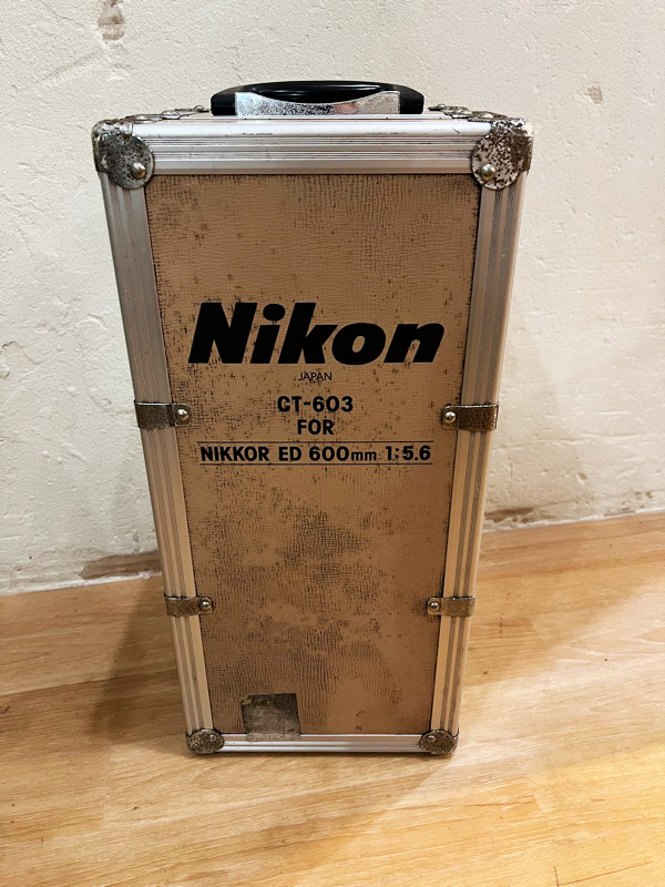 Nikon/ニコン CT-603 FOR NIKKOR ED 600mm 1:5.6 望遠カメラレンズ 大型レンズ ハードケース付き 経年保管 現状品 の画像9