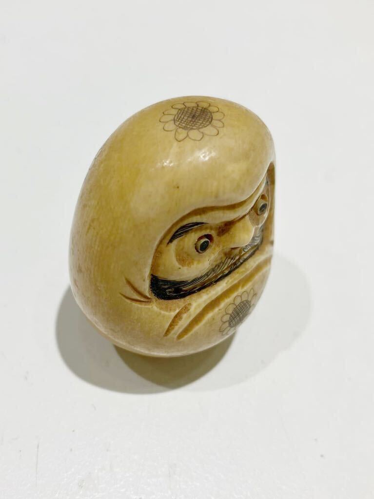  antique goods from .. netsuke .. Zaimei : wide . gross weight 31.26g