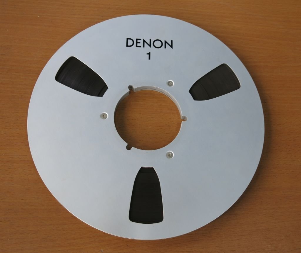 DENON 10号メタルリール テープ付き 中古品の画像1