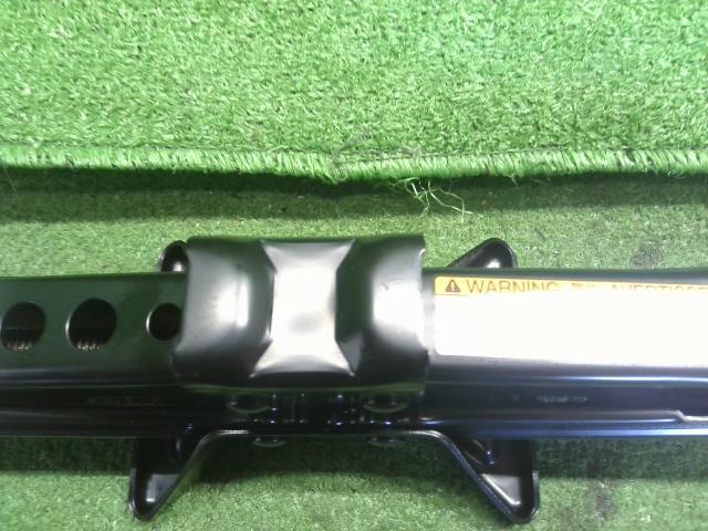  Prius DAA-ZVW55 loaded tool Panda jack unused goods 09111-47050 our company product number 240114