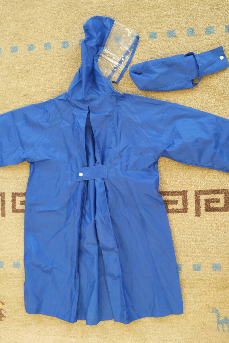 【送料￥185】カッパ ポンチョ 雨具 120ｃｍ 青色 子供 ジュニア レインコートの画像2