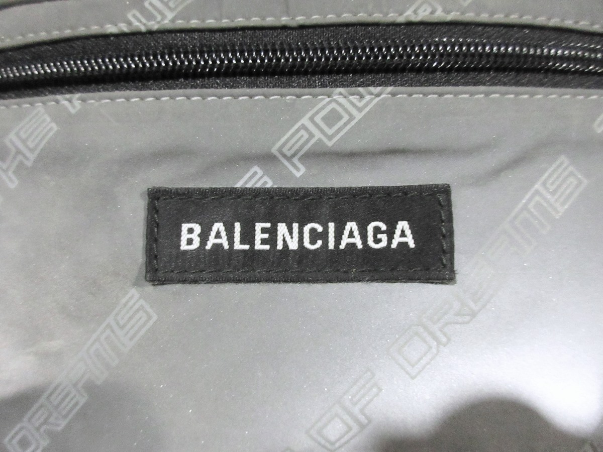 定価12万 バレンシアガ BALENCIAGA Power of Dreams ウエストバッグ ボディバッグ 482389 リフレクター Explorer Printed Shell Belt Bagの画像4