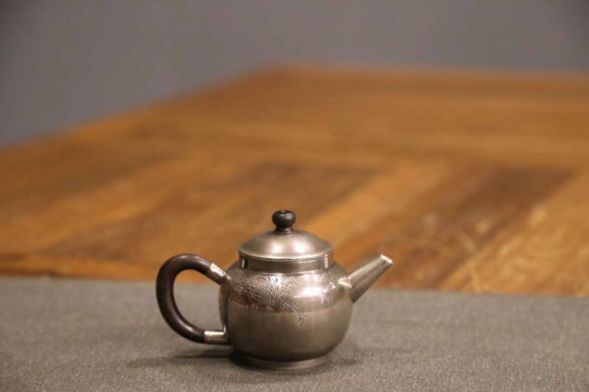 ∇古物堂∇ 中川淨益 重量119g 純銀99% 銀瓶 煎茶 湯沸 急須 茶道具 金工 茶器 時代物 古銀 茶壺 