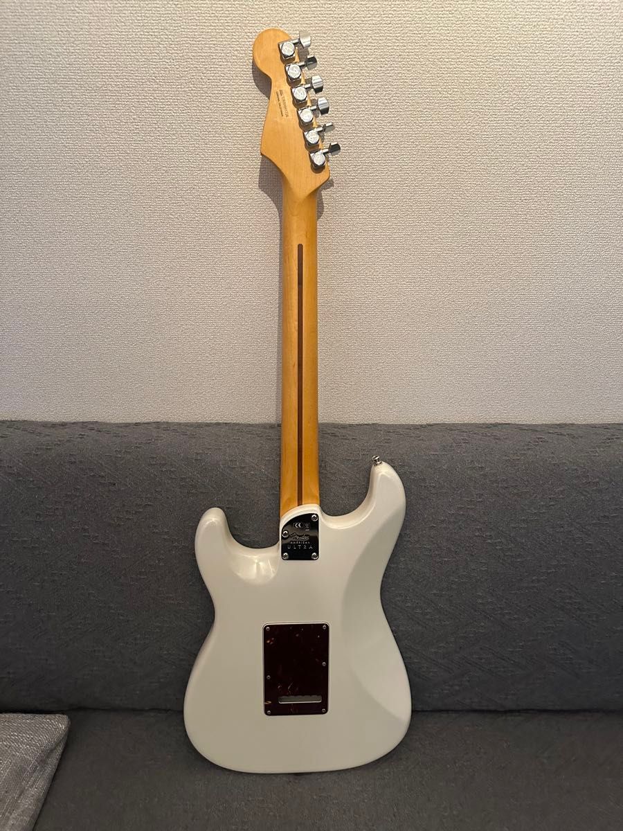 Fender American Ultra Stratocaster Arctic Pearl