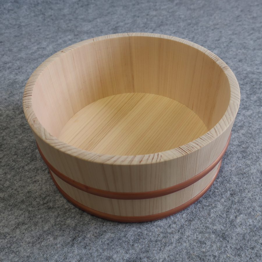 【中古】木曽工芸 湯桶 日本製 木製 丸湯桶 樹脂タガ 22.5cm タガが外れないの画像1