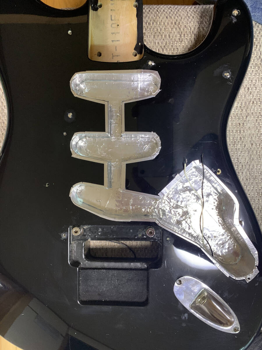 アイアンメイデン iron maiden シグネチャー Fender Japan ST-110FIMの画像5