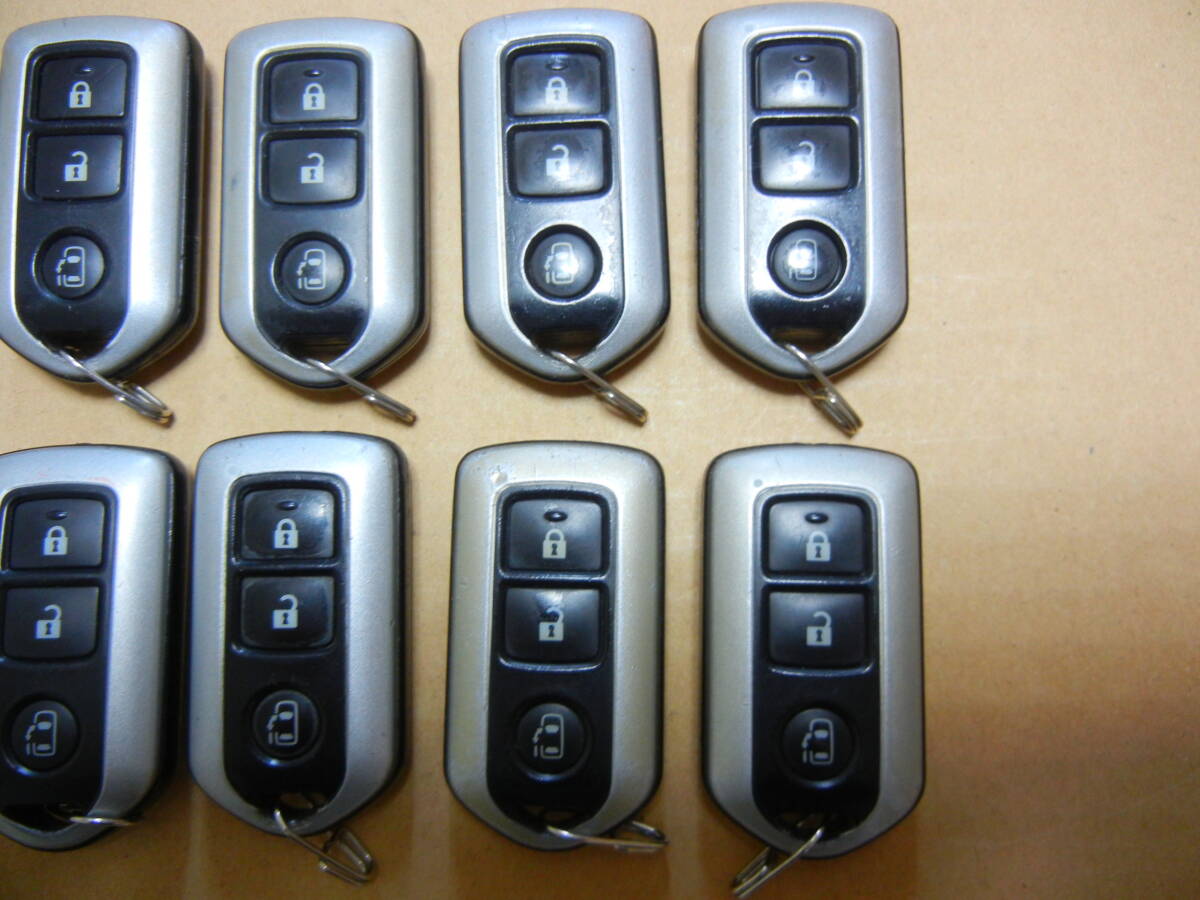 ジャンク品 トヨタ 純正 スマートドアロック キーレス 3ボタン 10個セット の画像4