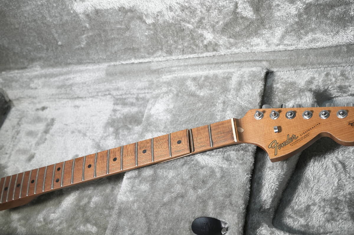 Fender custom shop Neck Roasted maple 1967 ラージヘッド　ジャンク　カスタムショップ　フェンダー_画像3