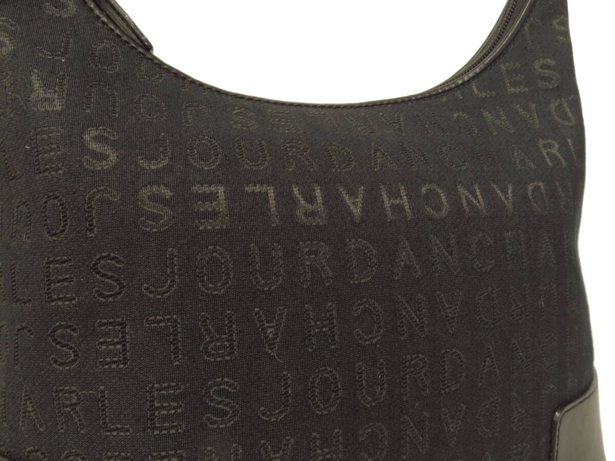 17115 美品 CHARLES JOURDAN シャルルジョルダン 英字ロゴ 総柄 キャンバス×レザー ジップ ショルダーバッグ ワンショルダー 肩掛け 鞄 黒の画像2