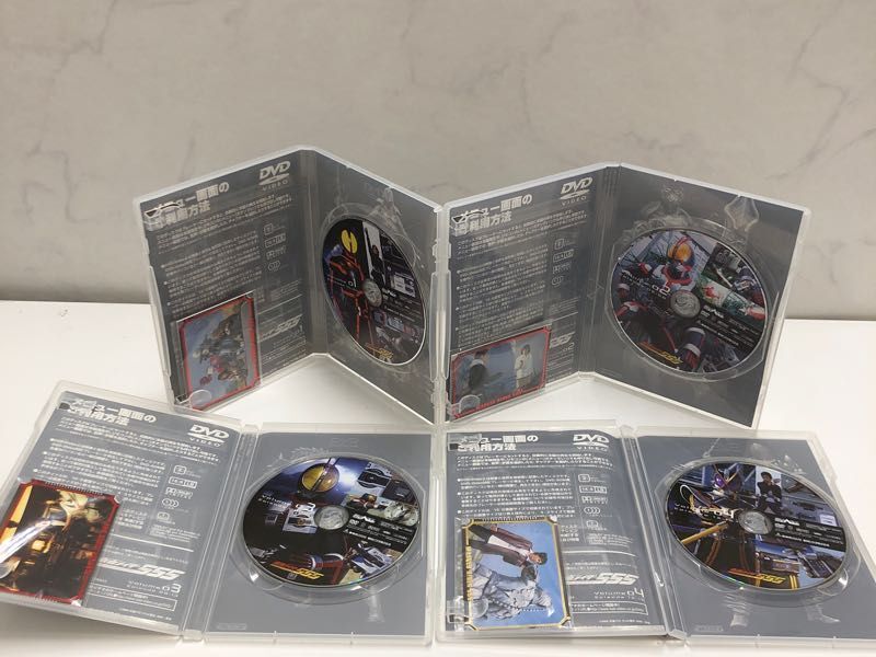 1円〜 仮面ライダー555 1〜13巻 DVDの画像4