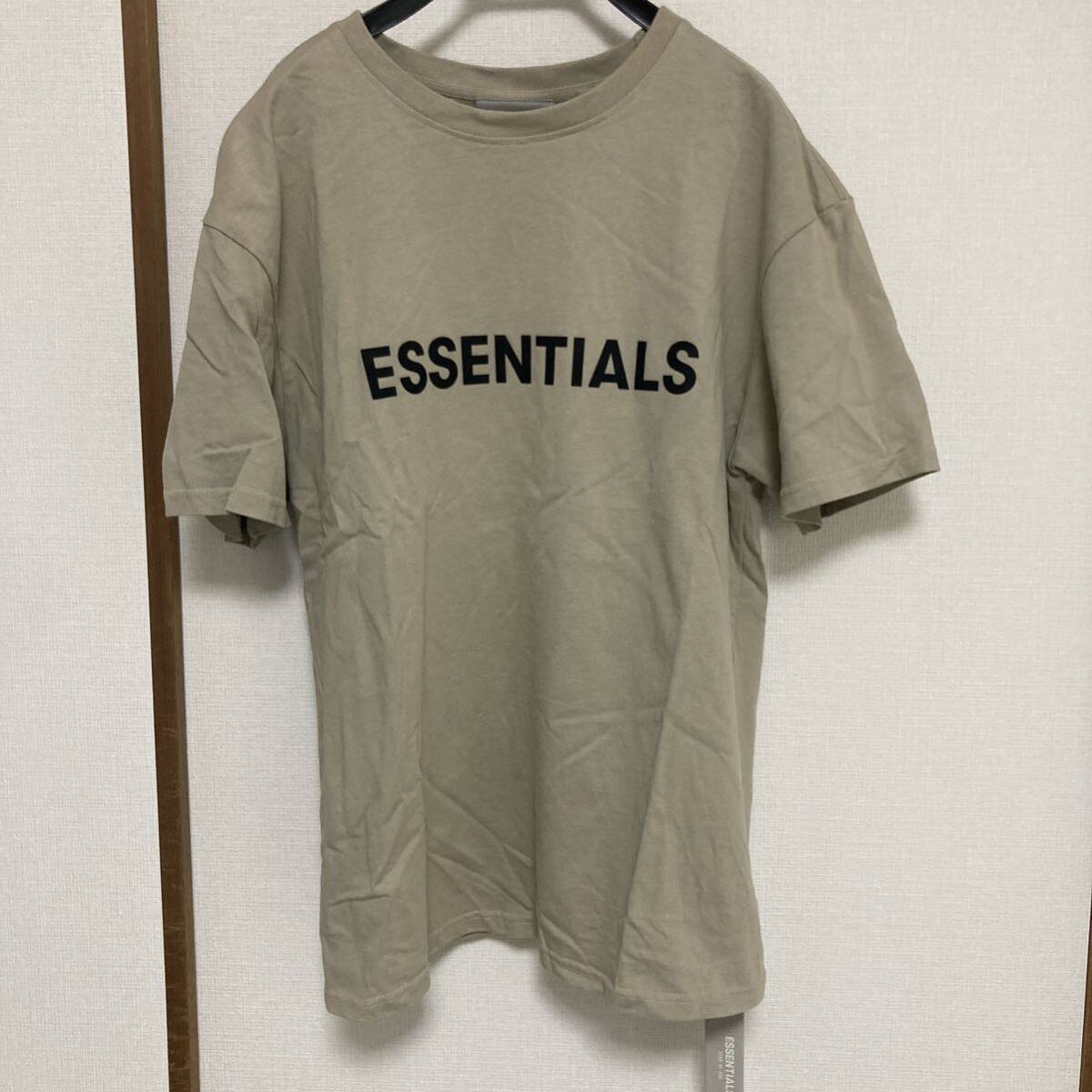 ESSENTIALS Tシャツ Mサイズの画像1