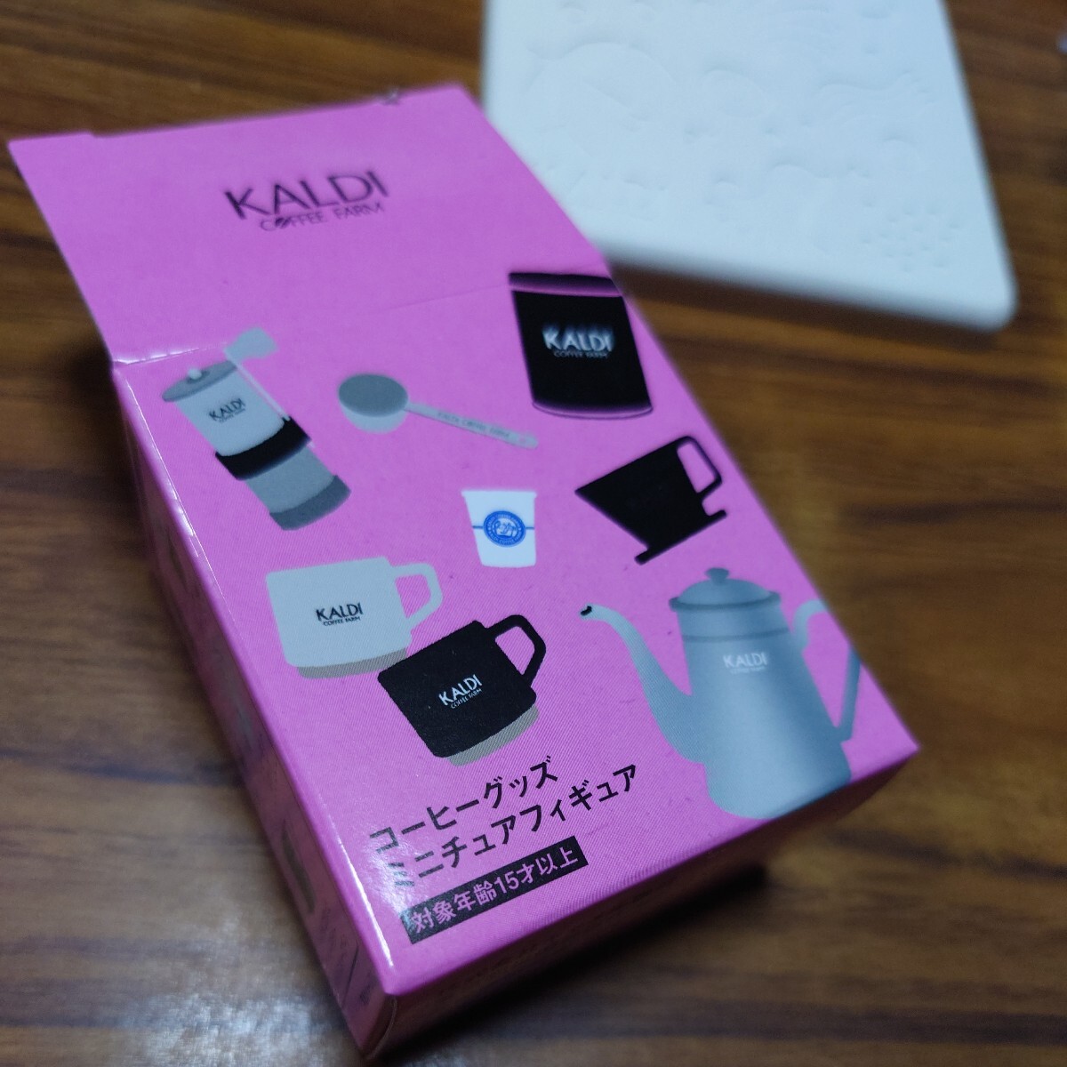 カルディ　KALDI　ノベルティ　ミニチュア　マグカップ　コーヒードリッパー　珪藻土コースター　3セットまとめて_画像4