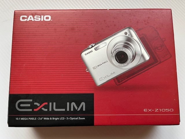  CASIO EXILIM カシオ コンパクトデジタルカメラ EX-Z1050 未使用品の画像1