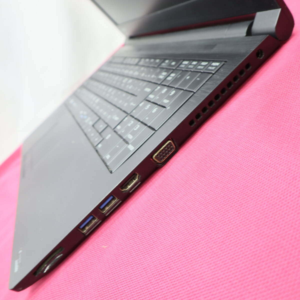 ★中古PC 高性能5世代i5！500GB★B35/R Core i5-5200U Win11 MS Office 中古品 ノートPC★P69793_画像7