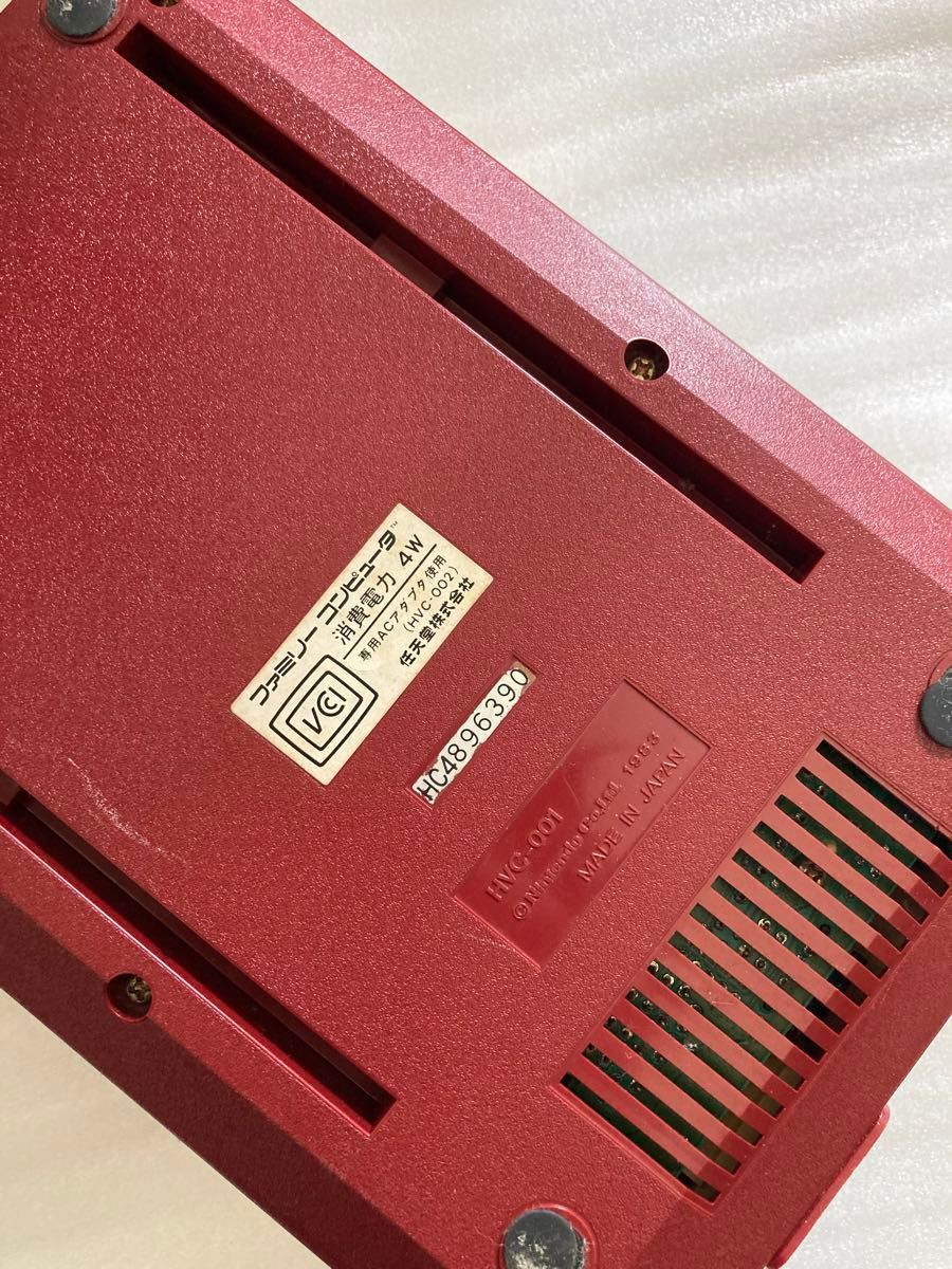 初代ファミコン本体 任天堂 ファミリーコンピュータ ファミコン 初代ファミコン本体 任天堂 ファミリーコンピュータ ファミコン