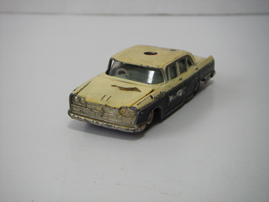 【ジャンクミニカー】YONEZAWA TOYS / ヨネザワ：DIAPET / ダイヤペット：CEDRIC PATROLCAR：セドリック パトカー：No.D-134：当時物_画像2