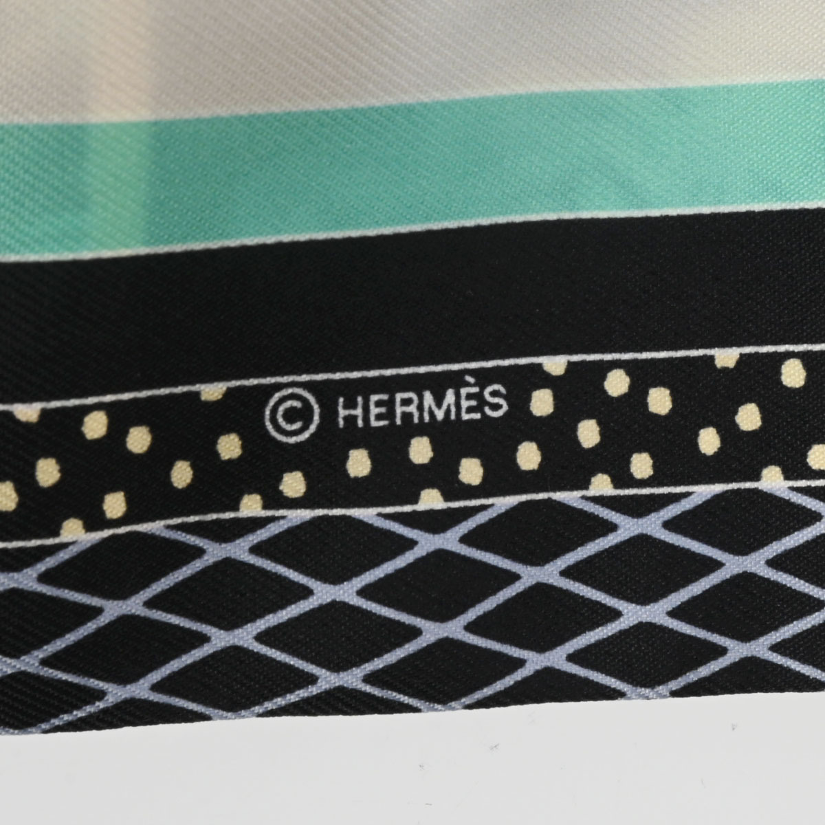 HERMES エルメス ツイリー Grand Theatre Nouveau ノワール/ブルー/ヴェール 063761S レディース シルク100％ スカーフ 未使用 銀蔵_画像5