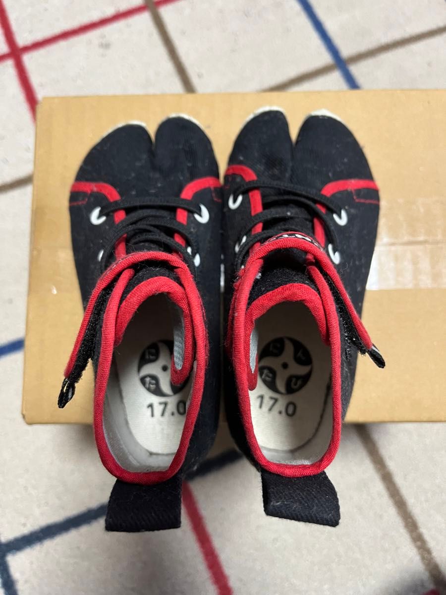 ta-nintabi005-BK　NINTABI・にんたび（ブラック）素足感覚の足袋靴・子供　１７センチ