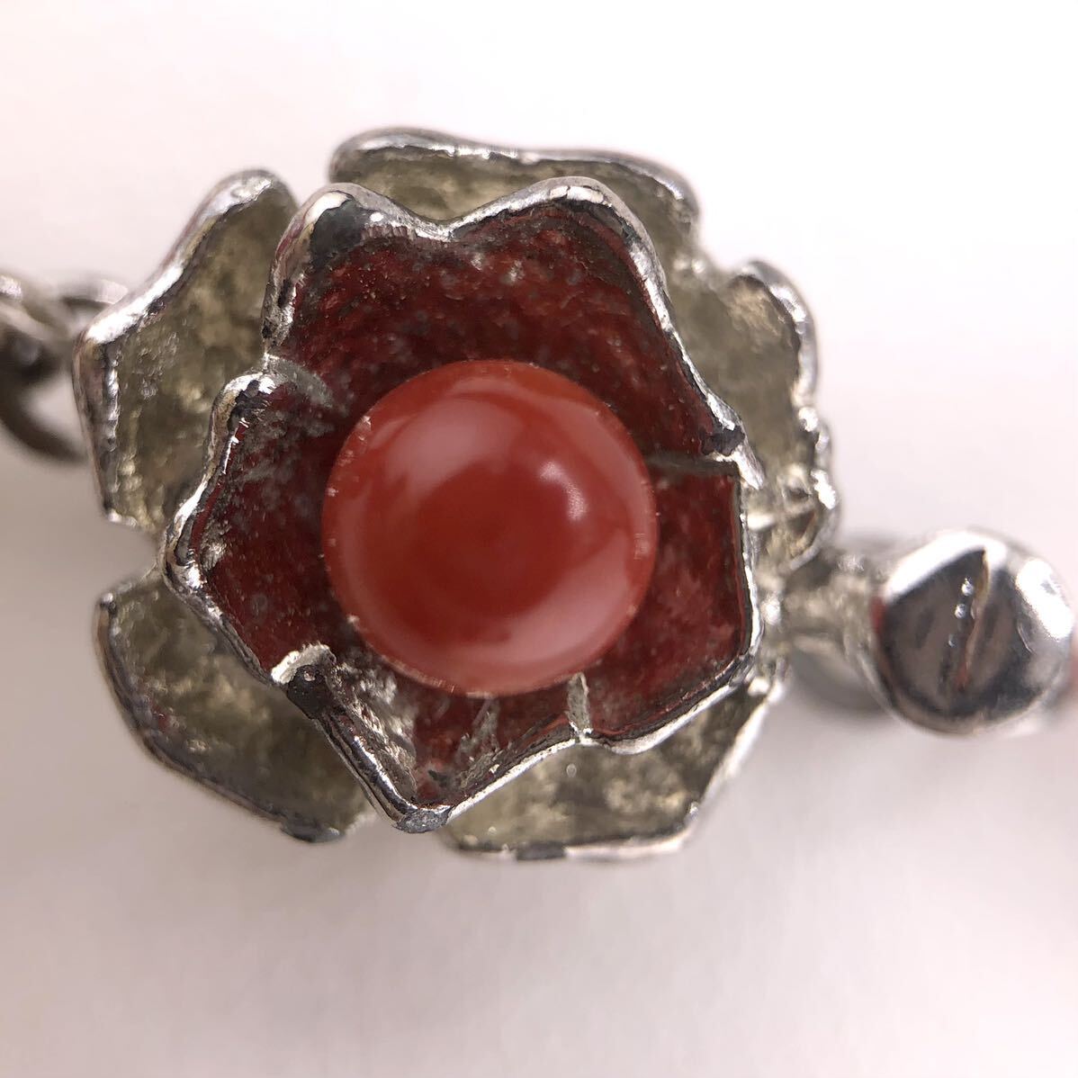 E04-1385 赤・血赤サンゴネックレス 5.0mm~8.0mm 42cm 21.5g ( 赤 血赤 丸玉 珊瑚 necklace SILVER )の画像3