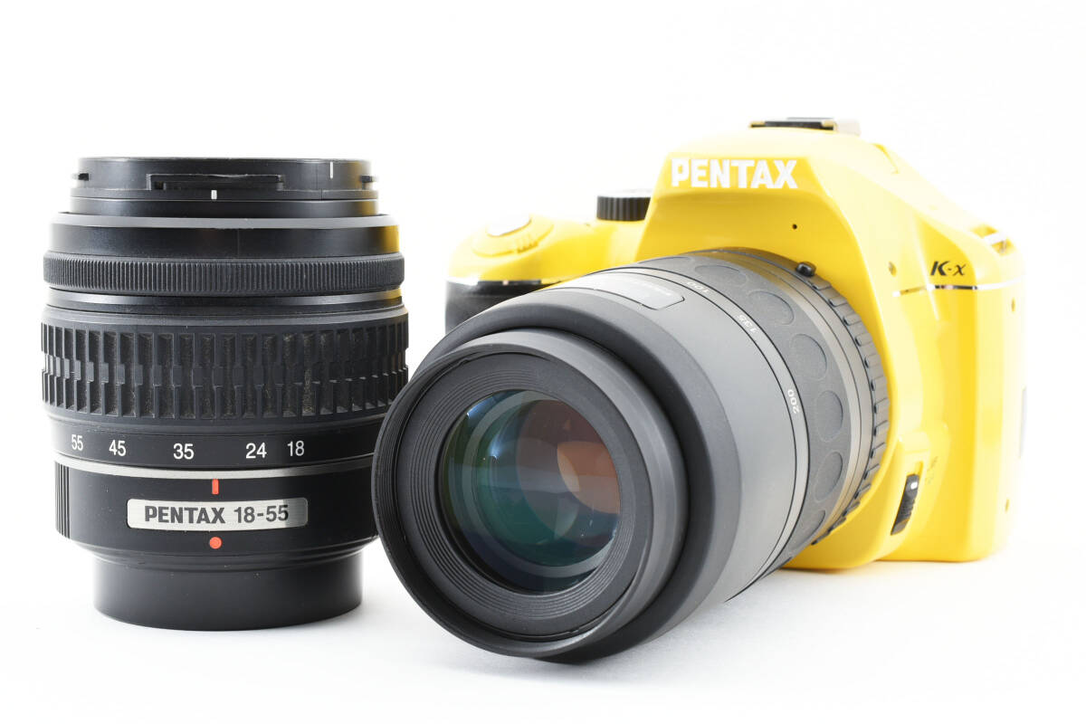 Pentax K-x Digital Camera Yellow Color ダブルレンズセット #2095372 _画像2