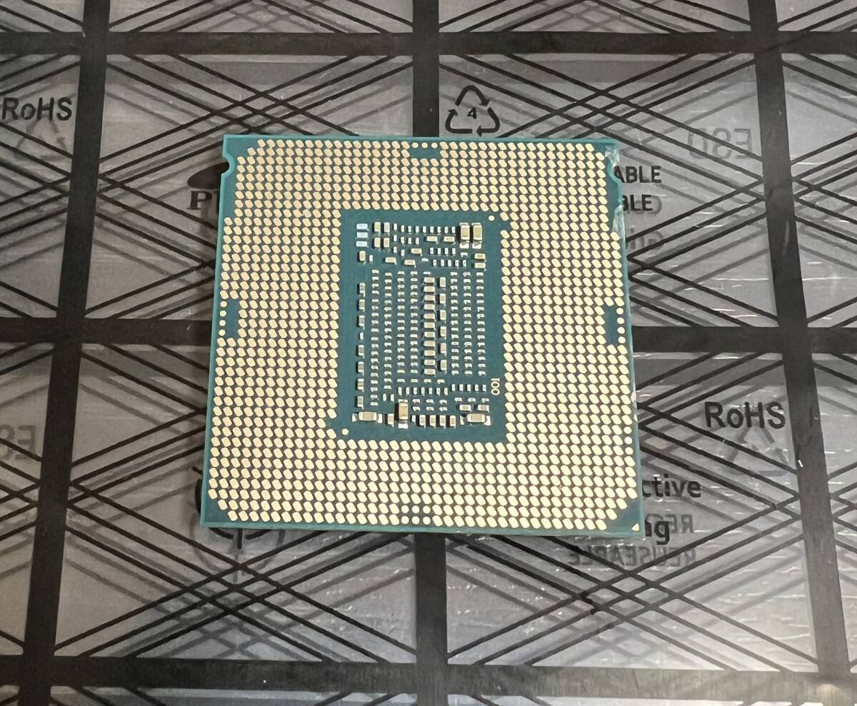 【送料無料】intel 中古CPU 第8世代 i5-8500 本体のみ動作良品 A478