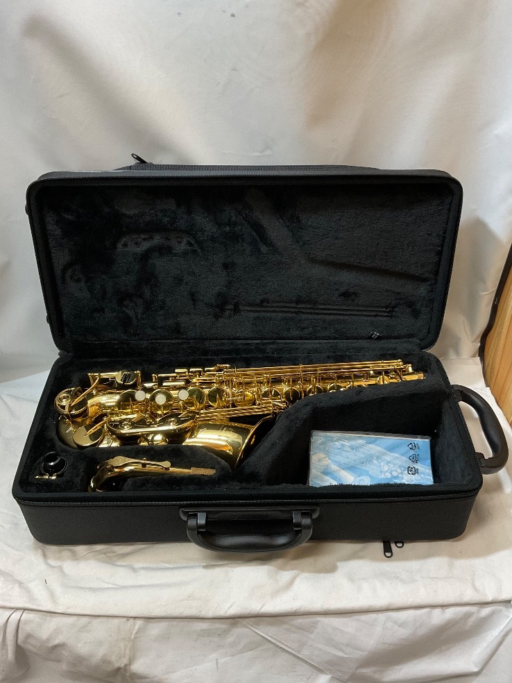 u53166 used Yamaha YAS-380 alto saxophone E♭