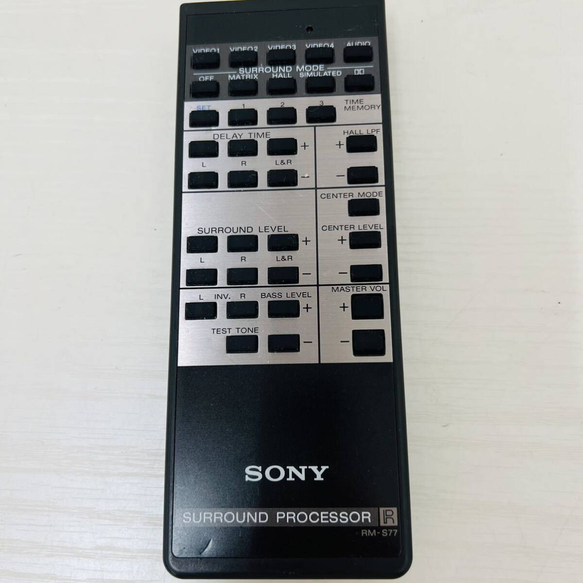 41 ★赤外線確認済み★ SONY ソニー SURROUND PROCESSOR RM-S77 IHの画像1