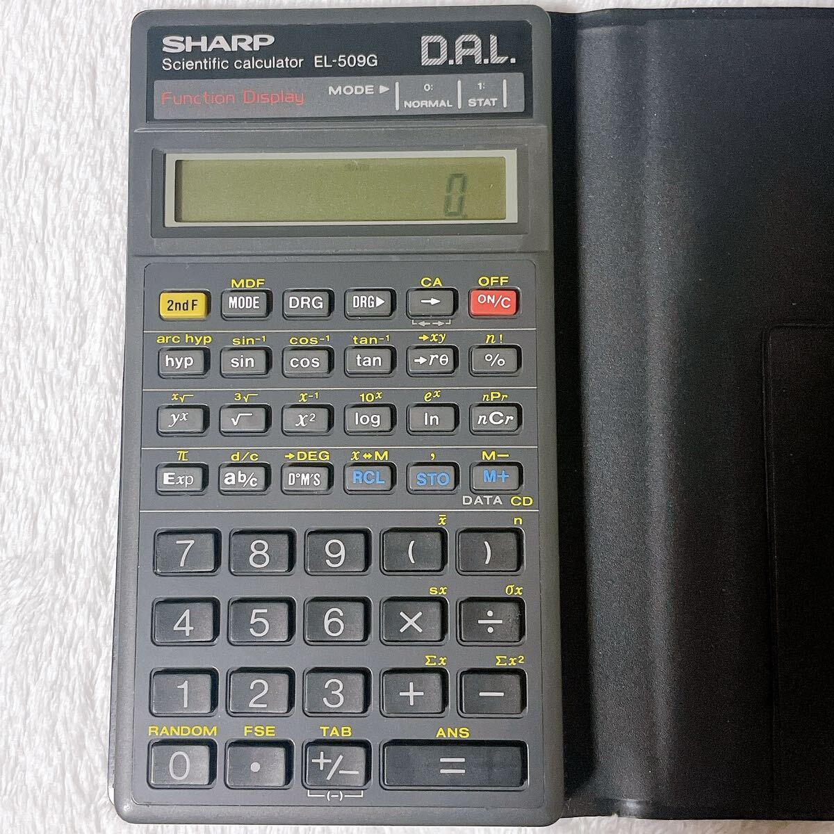 【ジャンク扱い・現状品】 シャープ 関数電卓 EL-509G SHAPP オフィス用品 OA機器 ON/OFF確認済の画像1
