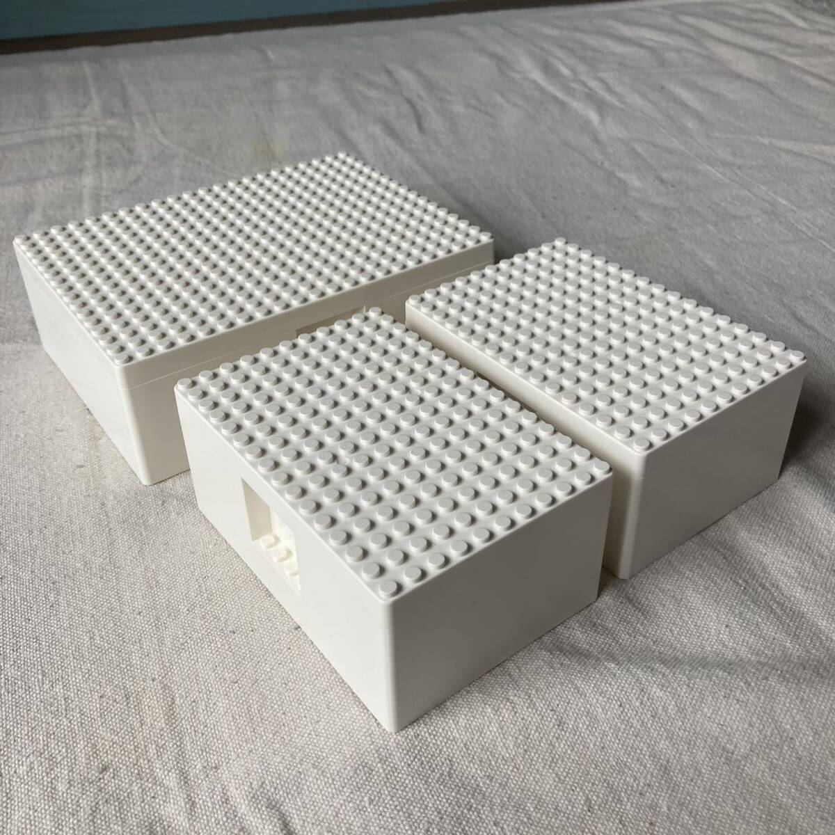 LEGO x IKEA BYGGLEK ビッグレク レゴボックス ふた付き 3点セット, ホワイト 804.534.03 箱無の画像1