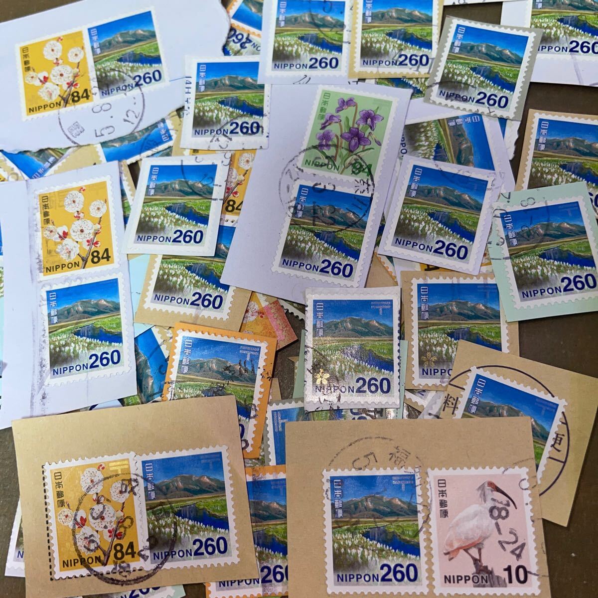  used . new 260 jpy stamp, paper attaching tail . national park 500 sheets 