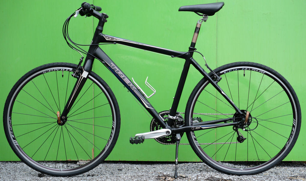 TREK(タイヤ新品)7.5FX)Shimano Deore 27s)ブラックカラー)CT51cm)700C)街乗りクロスバイク 中古の画像7