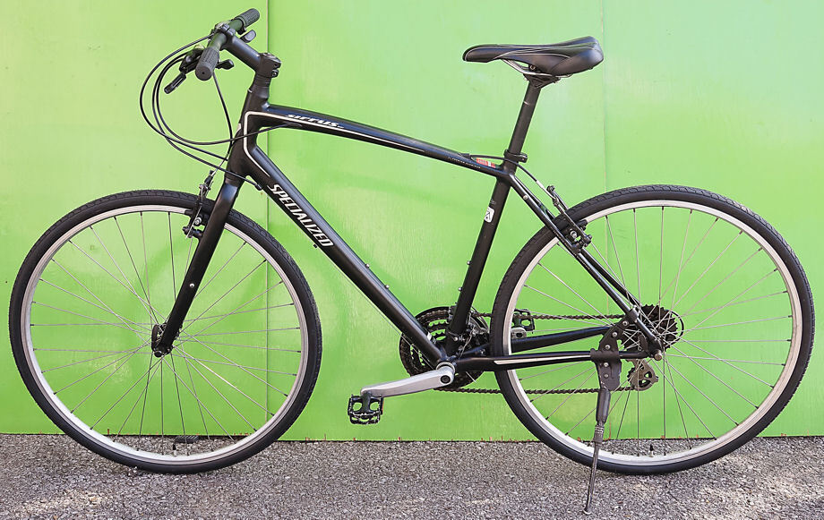 SPECIALIZED(Sirrus SPORT)ほぼ綺麗(タイヤ新品)700C)CT50cm)Shimano 24s)黒の街乗りクロスバイク 中古の画像7