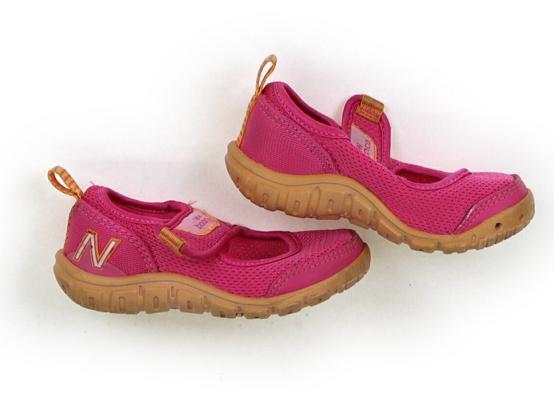 ニューバランス New Balance スニーカー 靴14cm～ 女の子 子供服 ベビー服 キッズ_画像2