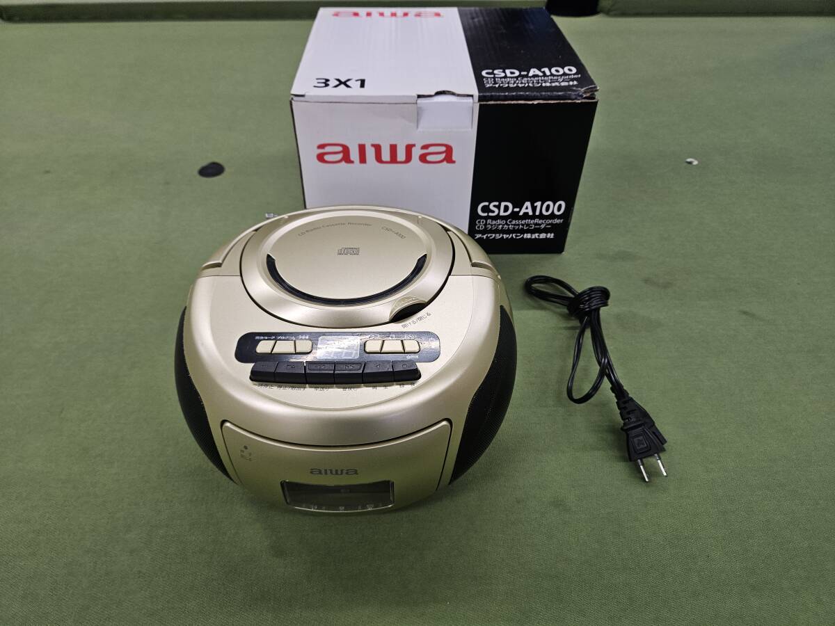 ★売切り★aiwa アイワ CSD-A100 ラジオカセットレコーダー ラジカセ 通電OK 中古 No.U3_画像1