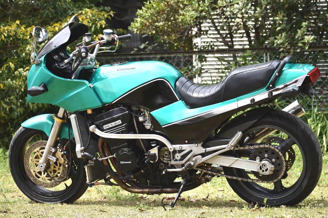 ★個人出品!!　落札でオイル交換、プラグ交換サービス!!　1985年式　GPZ750R　G1!!　希少!!　実走行実働旧車!!　カスタムパーツ多数!!★_画像4