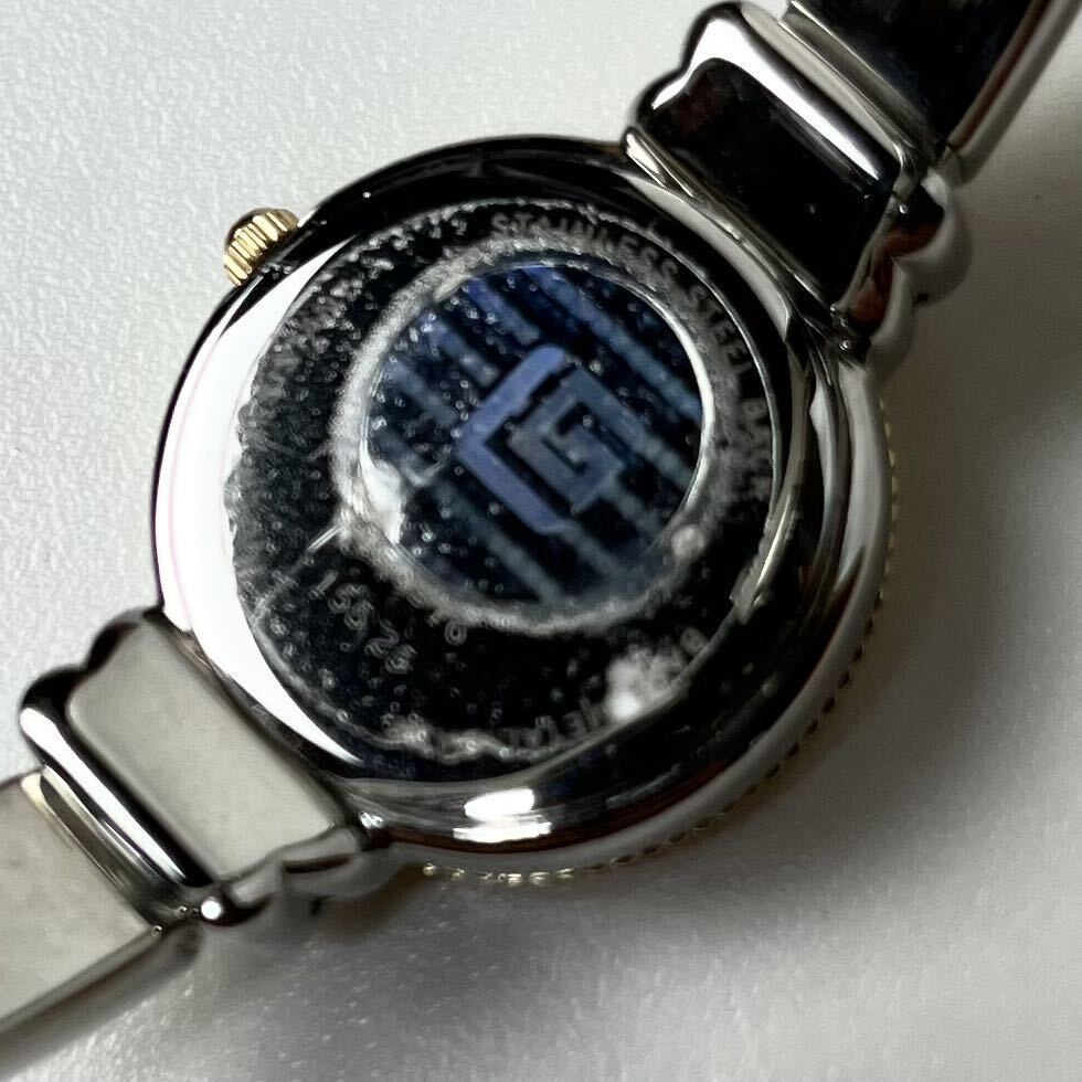 【魅惑の逸品】 美品 Guy Laroche ギラロッシュ チェンジ ベゼル バングル ウォッチ クォーツ 腕時計 コンビ レディース 12色 実働 稼動品の画像6