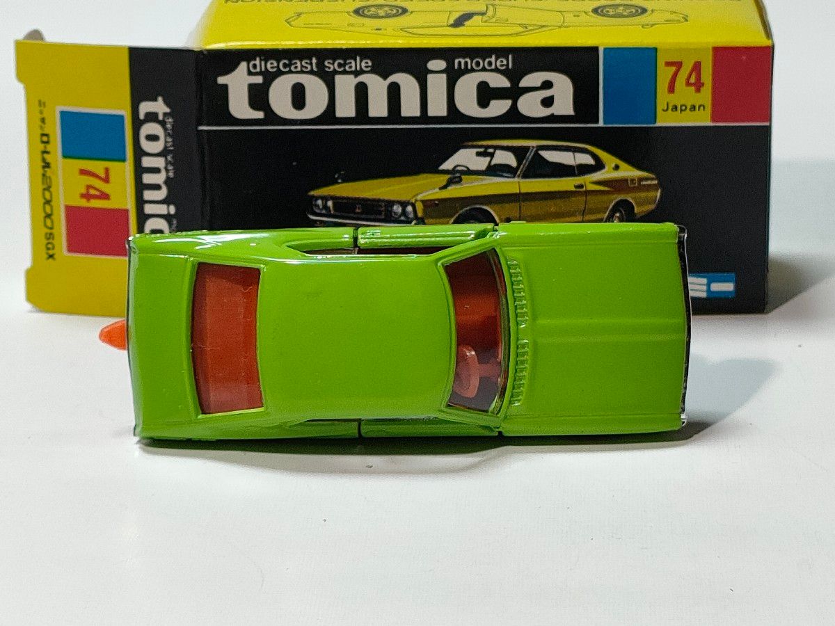黒箱トミカ 74 日産ローレル2000SGX 美品 日本製 デッドストック 黒箱トミカ 74 日産ローレル2000SGX 美品 日本製 デッドストック