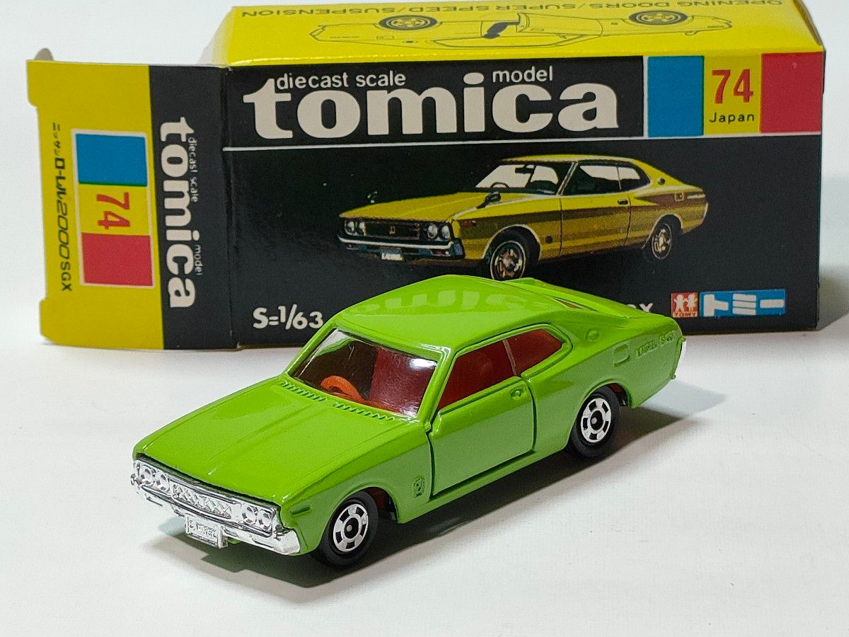 黒箱トミカ 74 日産ローレル2000SGX 美品 日本製 デッドストック 黒箱トミカ 74 日産ローレル2000SGX 美品 日本製 デッドストック
