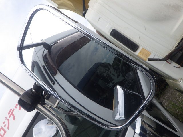 r592-2000 * Nissan UDto Lux f lens Condor plating mirror stay attaching . right side driver`s seat side TKG-LK39N 3-15