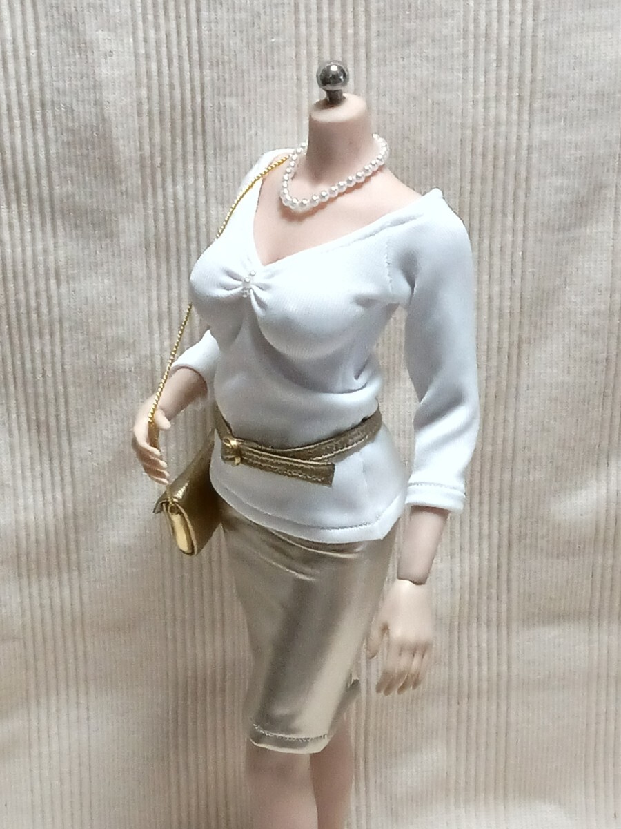 TBLeague*Phicen*fa Ise n[S42][S07] put on . attaching possible : white. tops & champagne gold. tight skirt back belt set 