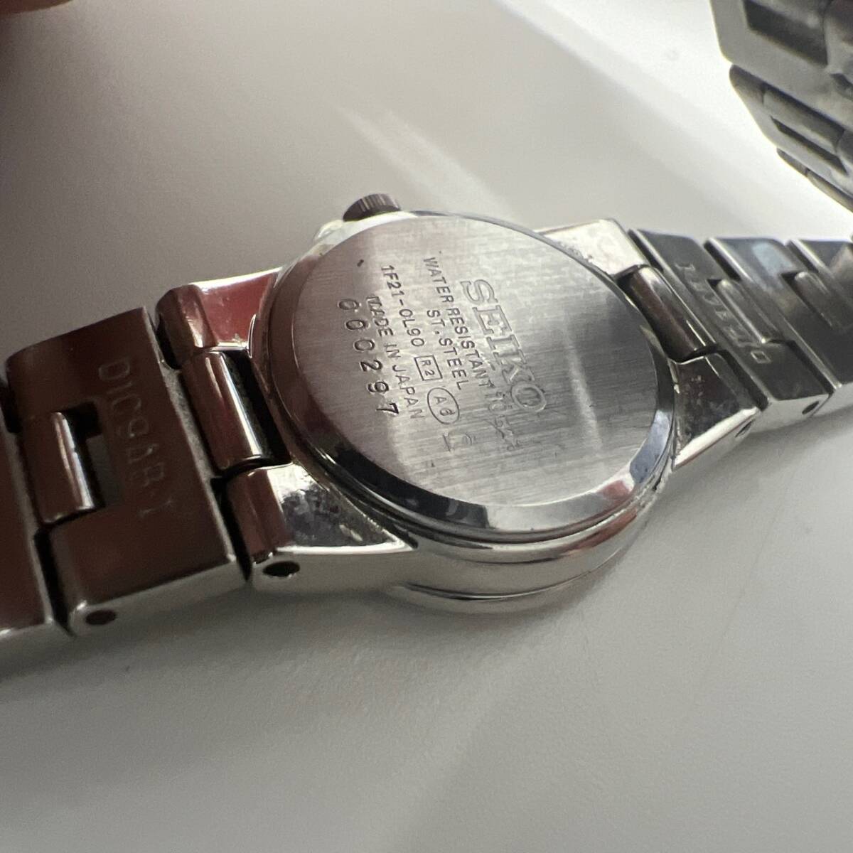 セイコー　ルキア　SEIKO　LUKIA　1F21-0L90　レディース腕時計　10Pダイヤ　クォーツ　デイト　シルバーカラー　文字盤ネイビー　現状品_画像8