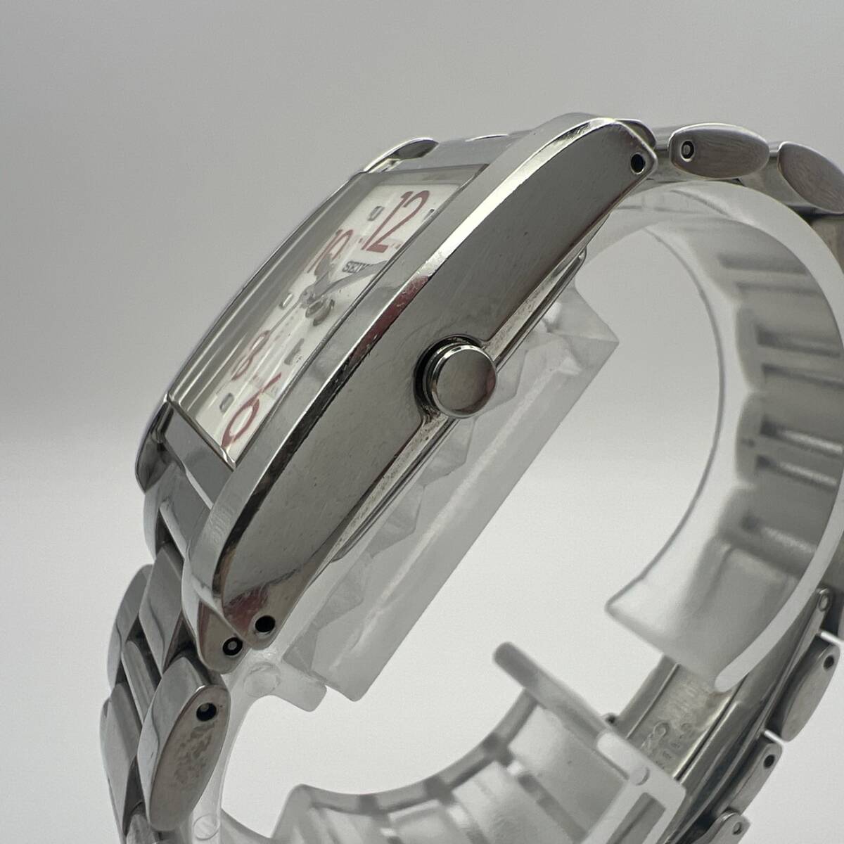 セイコー　SEIKO　LUKIA　7N82-0DK0　レディース腕時計　クォーツ　デイト　シルバーカラー　現状品_画像3