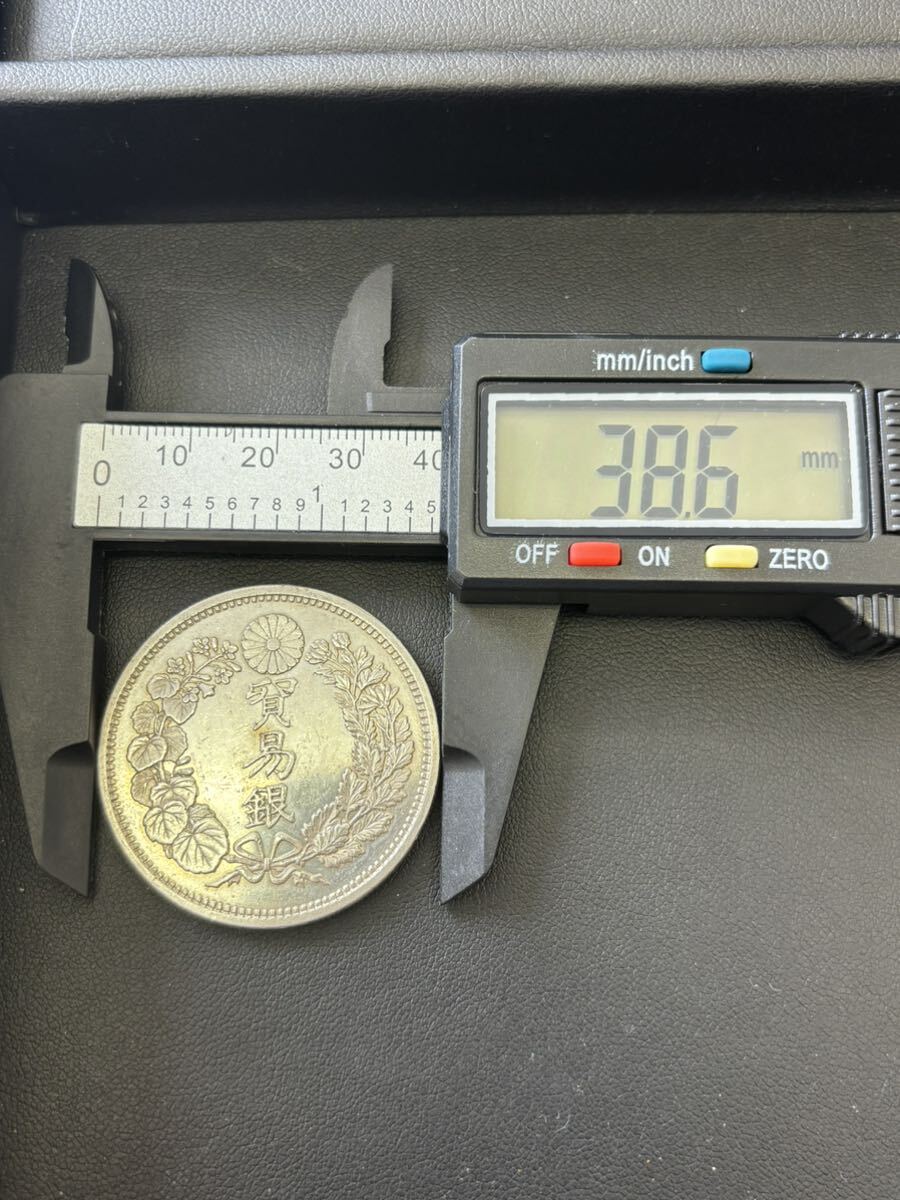 1円〜 貿易銀 明治8年 日本古銭 銀貨 アンティークコレクションコイン 古銭 大日本 比重確認済み 管理AA-14の画像7