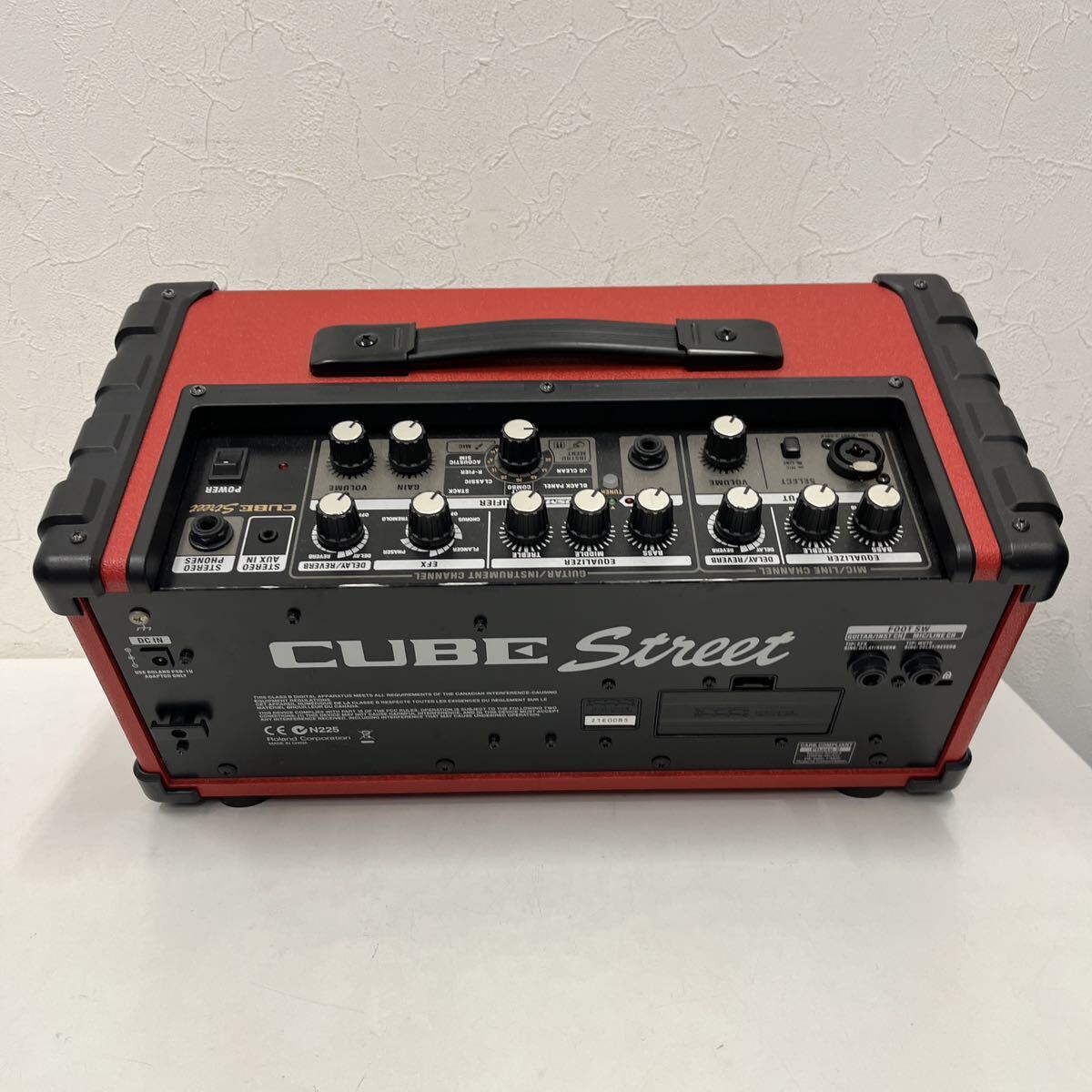 ⑯【アダプタ欠品】Roland CUBE Street Red ギターアンプ_画像3