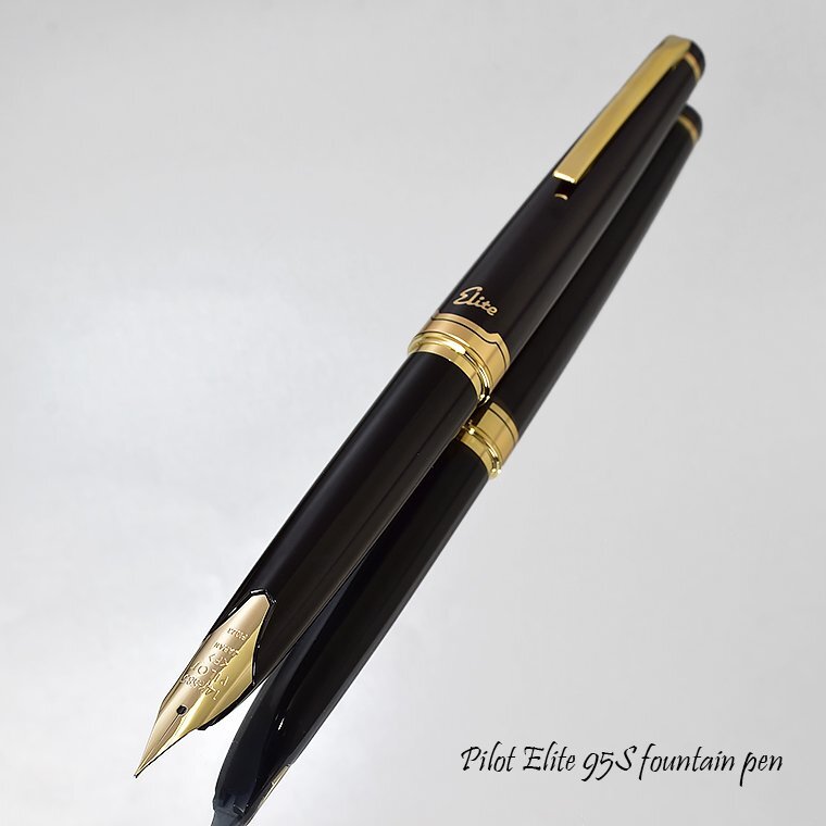 ◆●【PILOT/パイロット】Elite/エリート95S 万年筆 ブラック 14金 EF 極細 ショート 黒×金 両用式 FES-1MM-B-EF 新品未開封 1円～/K309BKの画像6