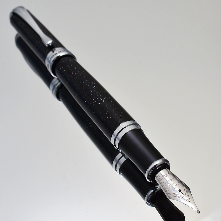 ◆●万年筆【JINHAO/金豪】ジンハオ X750 シリーズ ブラック ラメ軸 太軸 両用式 滑らかな書き味 ペン先:大型18KGP 黒 艶 光沢 新品/JH18Mの画像7