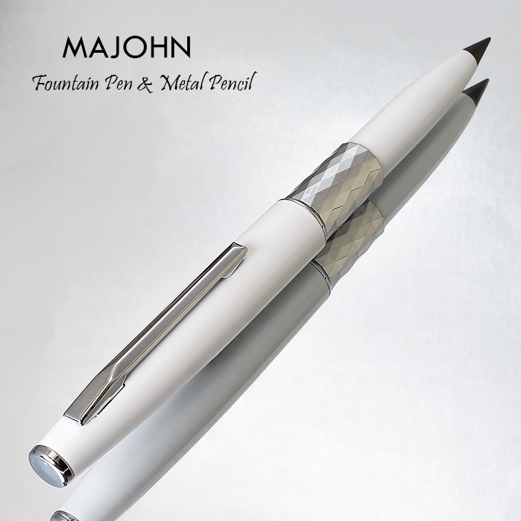 ◆●多機能【MAJOHN】N102 万年筆+メタル ペンシル 削らずに書き続けられる金属鉛筆 ホワイト F細字 ペンケース・替え芯2本付 新品/MN102WHの画像4